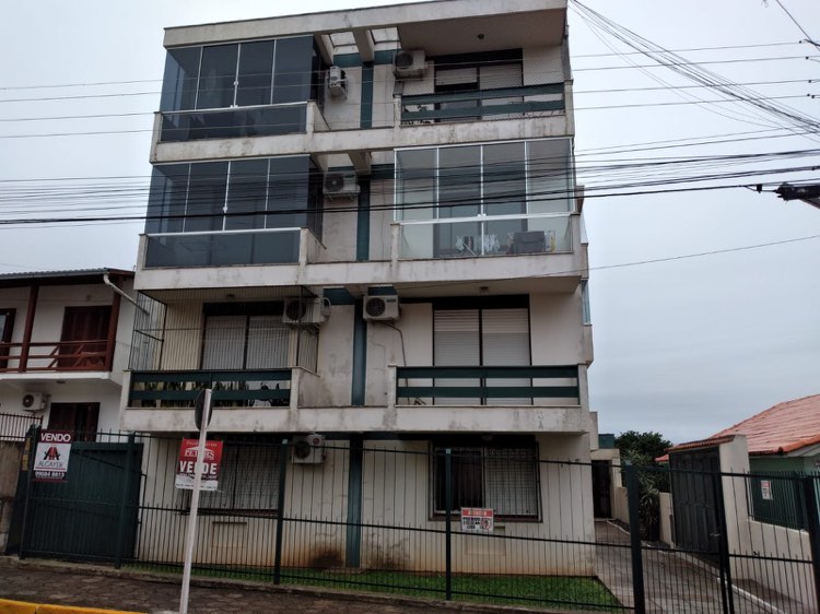 VENDE-SE VENDE-SE