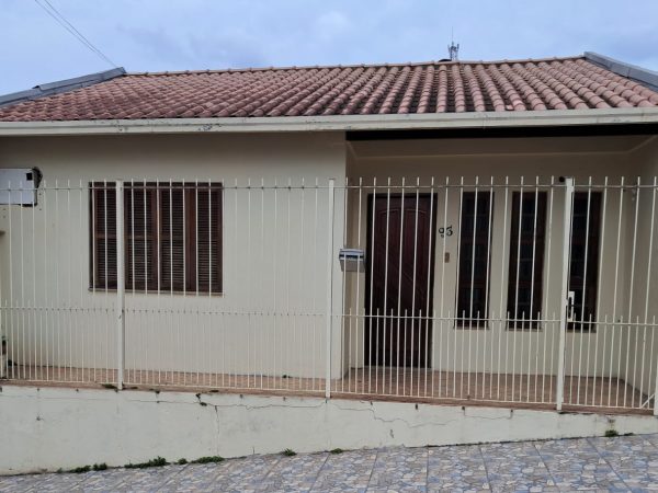 CASA NO BAIRRO GUERINO, PROXIMO DO CENTRO