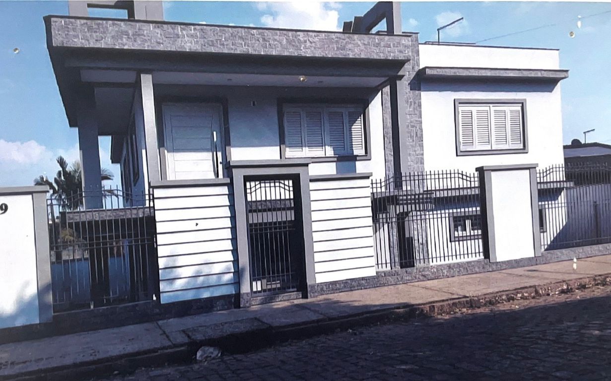 Linda casa próximo do centro