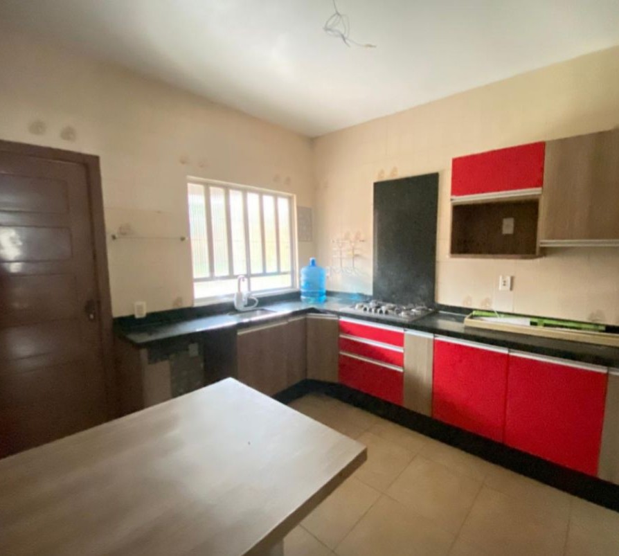 Casa ampla no Bairro Rosário