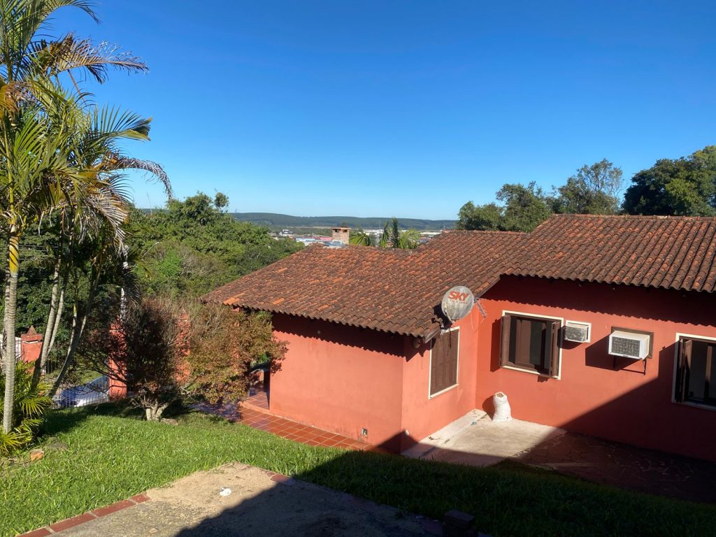 Linda casa no alto da Boa Vista