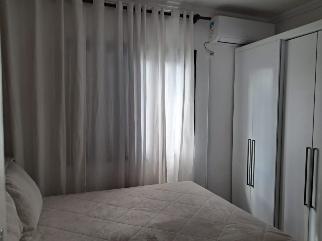 Linda casa em Ramiz Galvão