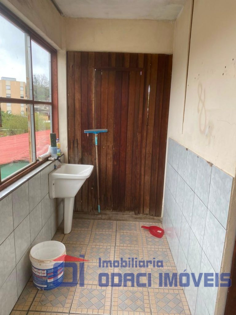 Casa na Higino Leitão