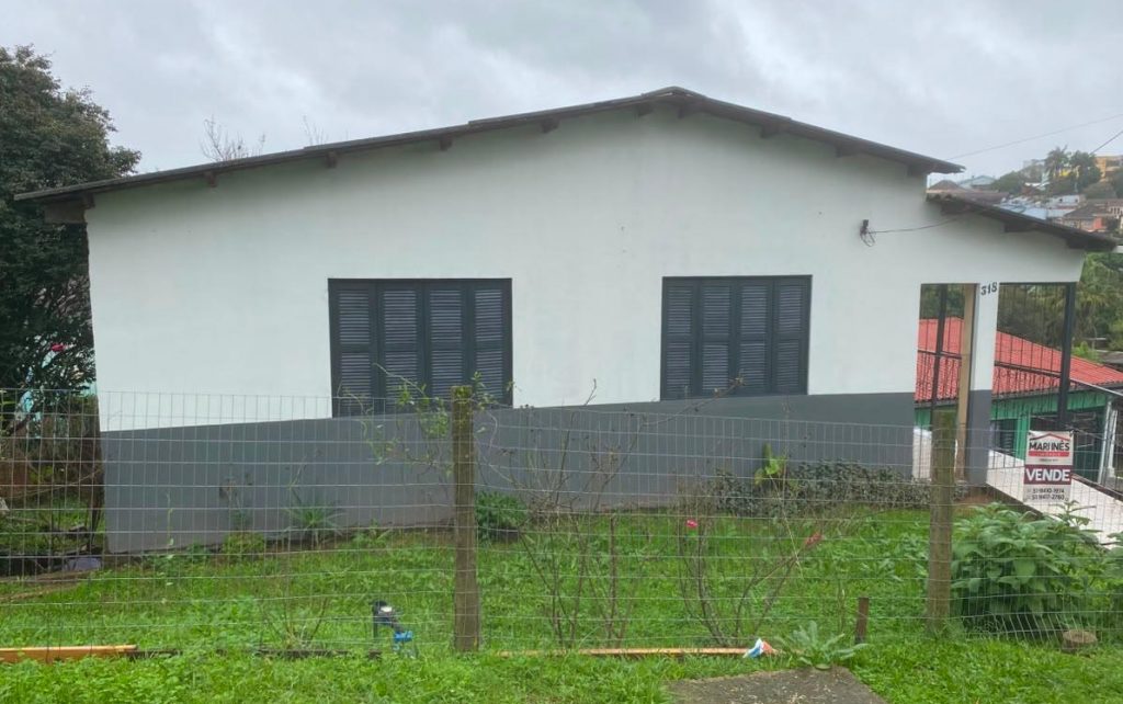 Casa na Higino Leitão