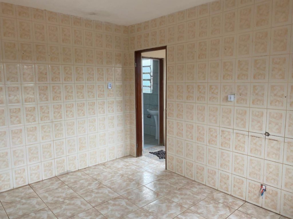 Casa na Higino Leitão